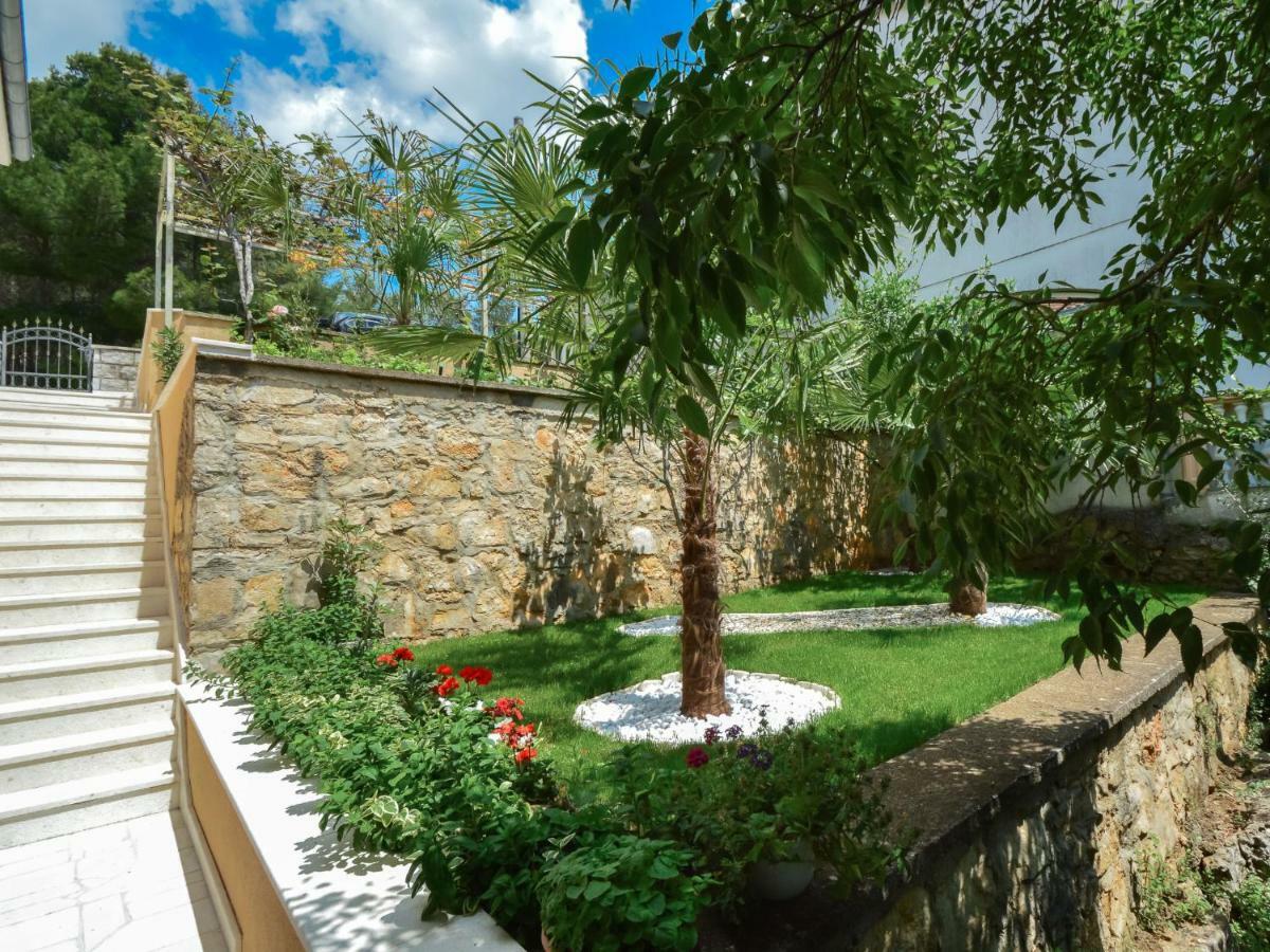 Apartment Mara-1 By Interhome Anic Exterior photo